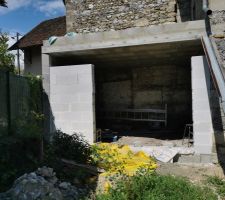 Montage d'un mur et réservation pour baie vitrée