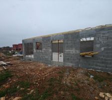 Prise de vue façade chambres -salon