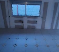 60x60 rectifié modèle Nooba blanc (Point P)