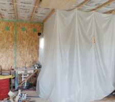 SDB provisoire, histoire de limiter les odeurs....