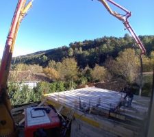 Coulage de la dalle du rez-de-chaussée