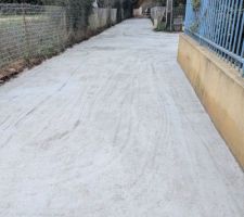 Vue d'ensemble du chemin, de la partie commune, partag&eacute;e &agrave; 4.