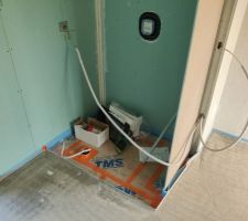 Chape coul&eacute;e.