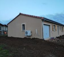 Terrassement des abords de la maison