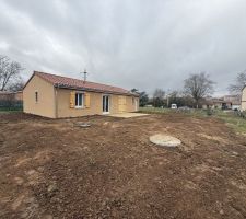 Terrassement des abords de la maison