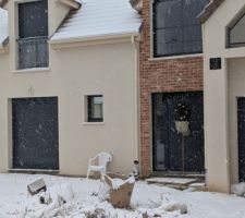 La beaut&eacute; de la fa&ccedil;ade sous la neige