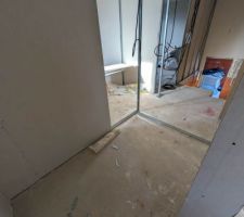 Cloison des chambres