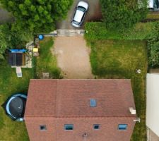 Pr&eacute;paration pour l'installation d'une all&eacute;e + terrasse en pierre naturel