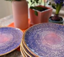 Nouvelle vaisselle color&eacute;e Kare Design