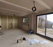 Placo termin&eacute;, salon/sejour