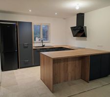 Cuisine ixina pos&eacute;e