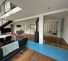 Travaux de cloisonnage dans l'existant suite ouverture