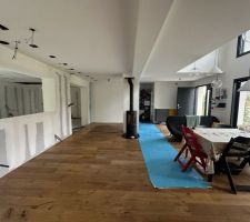 Travaux de cloisonnage dans l'existant suite ouverture