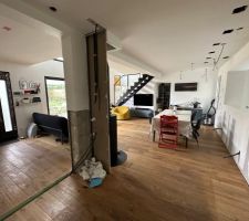 Travaux de cloisonnage dans l'existant suite ouverture