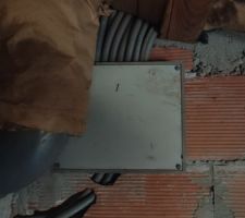 Boitier de r&eacute;partition combles #1