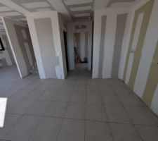 Pose scell&eacute;e du carrelage