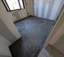 Chappe brute dans les chambres