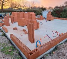 C'est parti pour l'&eacute;l&eacute;vation des murs !