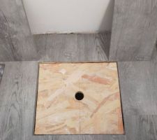 Trappe de visite pour bo&icirc;te de d&eacute;rivation