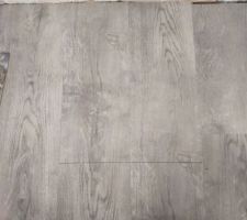 Trappe de visite pour bo&icirc;te de d&eacute;rivation
Invisible