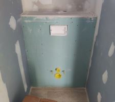 Cloison WC suspendu RDC