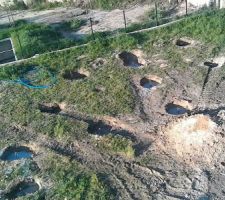 24 Puits b&eacute;ton sur toute la surface de la maison