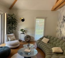 Salon achev&eacute;...