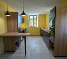 Cuisine presque mont&eacute;e