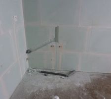 Int&eacute;gration des &eacute;vacuations de la petite SDB