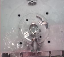 Support moteur volet roulant cass&eacute;