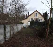 All&eacute;e vue direction rue