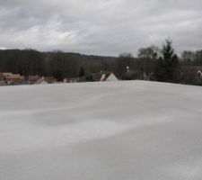 Dalle &eacute;tage coul&eacute;e