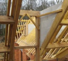 Une lucarne avec ses jouées vue de l'intérieur