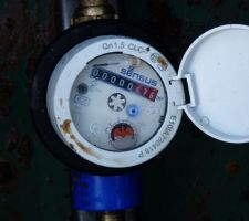Le compteur d'eau tout neuf!