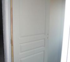 Zoom sur une porte intérieure