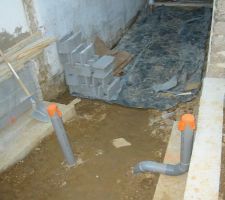 Lle mur de soutien entre ma douche et le garage