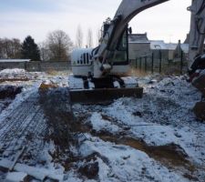 Tex a laiss&eacute; sa pelle, il compte revenir demain