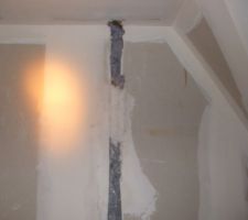 Passage du tuyau de la vmc dans le placo d'une chambre : autre pont thermique certainement !!!