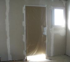 Vue de l'entrée   futurs wc
