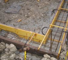 Feraille sur béton de propreté