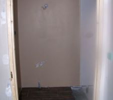 Salle d'eau RDC peinture terminée