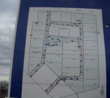 Parcelle 21 juste a cote du terrain de jeu