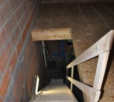 Chevetre avec escalier de meunier deservant le "grenier"