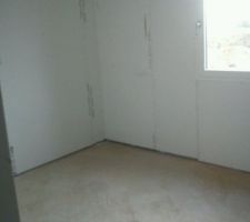 Fenetre chambre (toutes les fenetres sont oscilo/batante