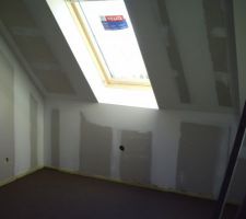 Chape finie espace multim&eacute;dia.