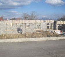 La maison qui prend forme