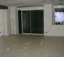 Chape liquide coul&eacute;e