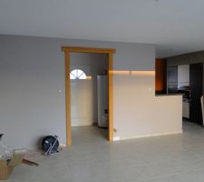 Peintures faites partout mais des retouches seront n&eacute;cessaires suite &agrave; la pose de la cuisine (non termin&eacute;e)