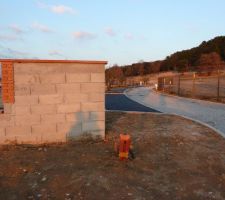 Entr&eacute;e de la rue