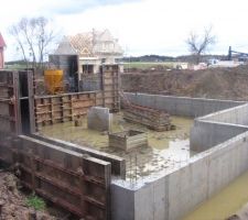 Réalisation des murs du vide sanitaire
